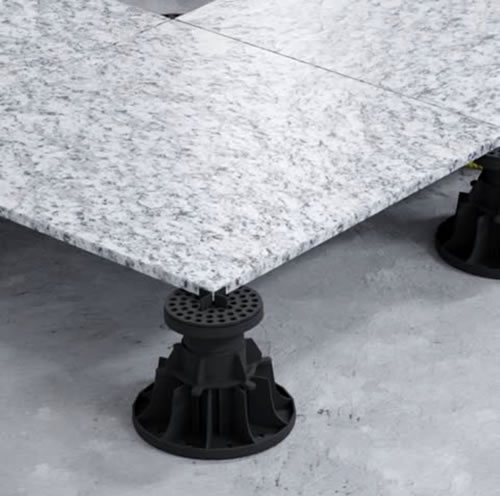 Piso Elevado em Granito