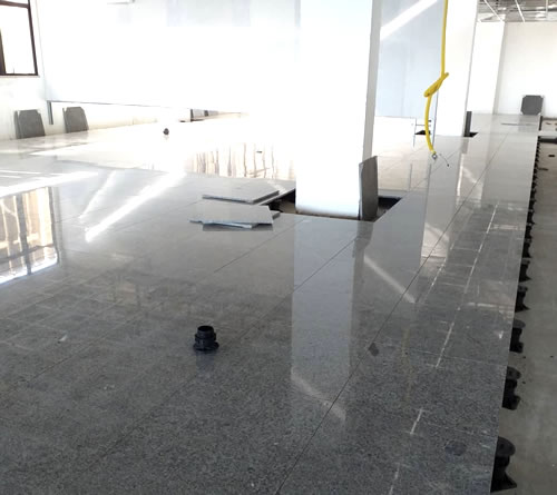 Por que escolher o Piso Elevado em Granito?